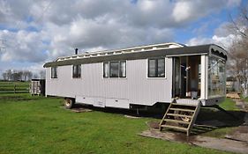 Gypsy Waggon - A Villa On Wheels